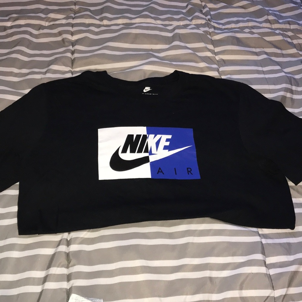 nike tee